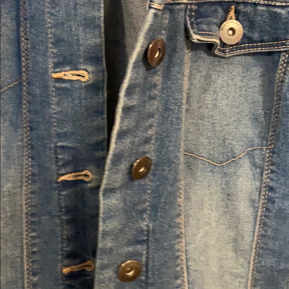 blue denim jacket - Picture 3 of 4